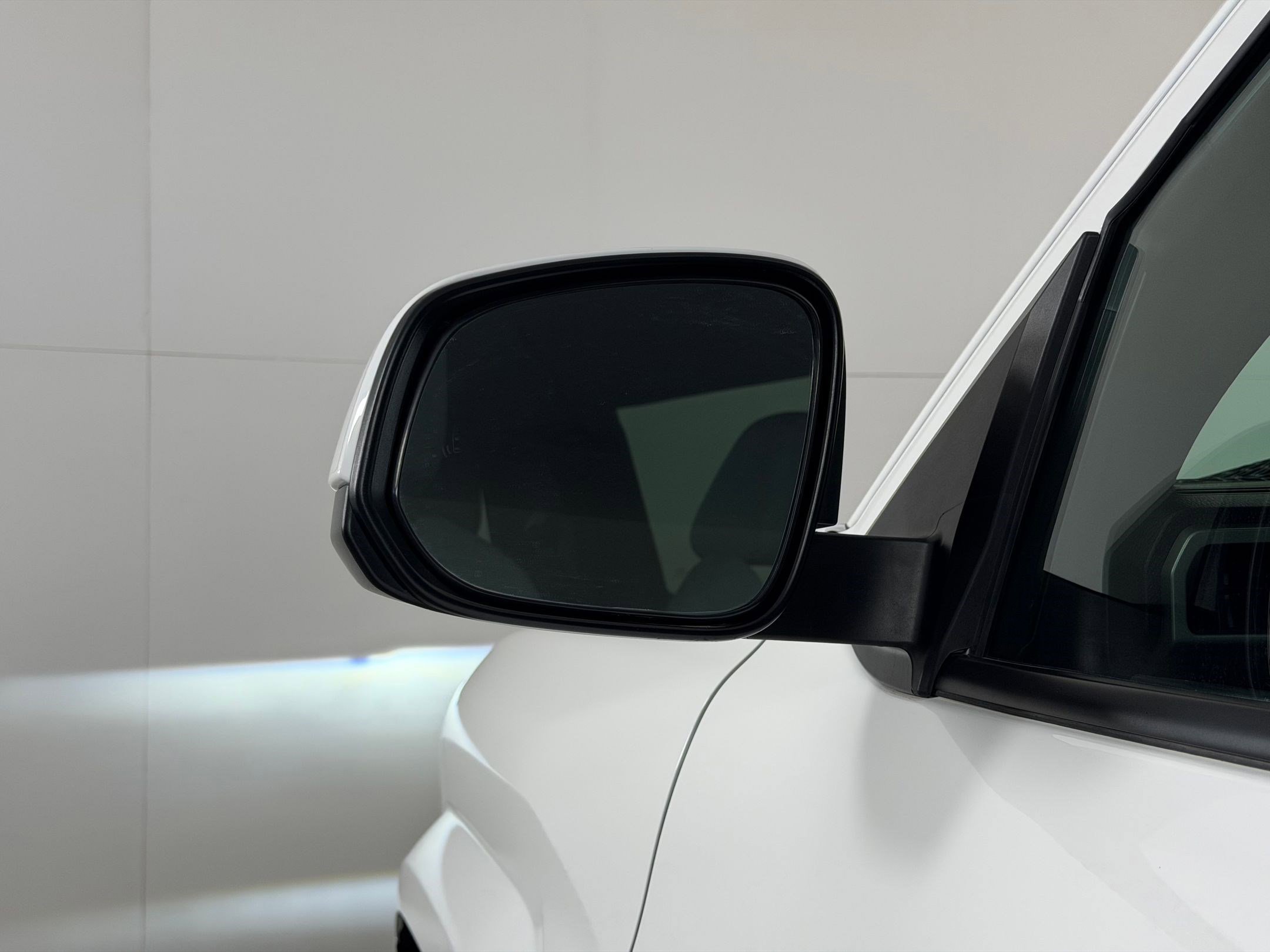 Certified 2025 Toyota Tacoma SR5 image 21