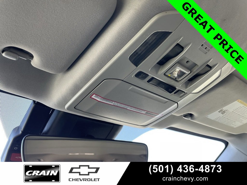 Used 2023 Toyota Highlander XLE image 25