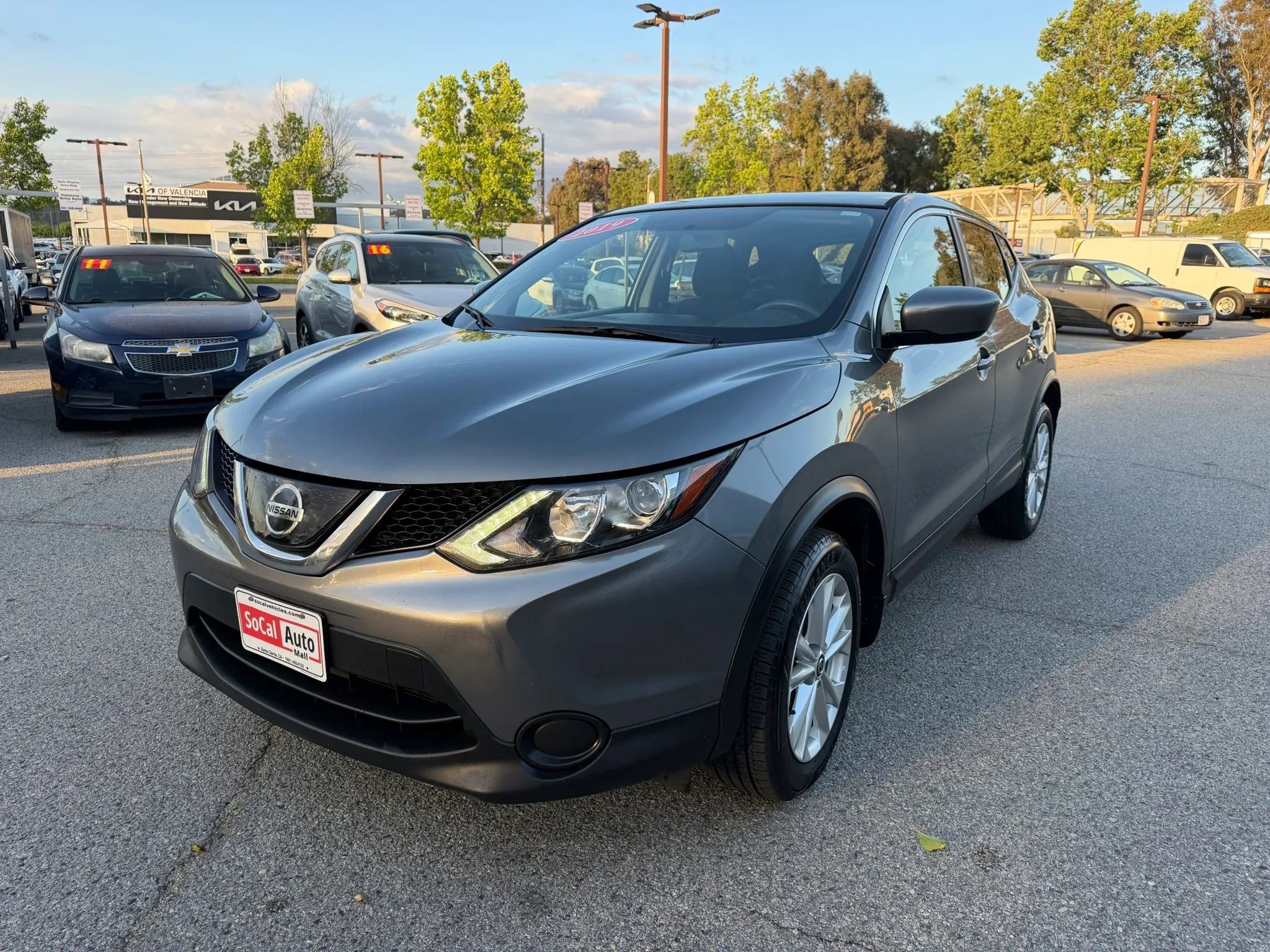 Used 2019 Nissan Rogue Sport S w/ Appearance Package FWD image 7