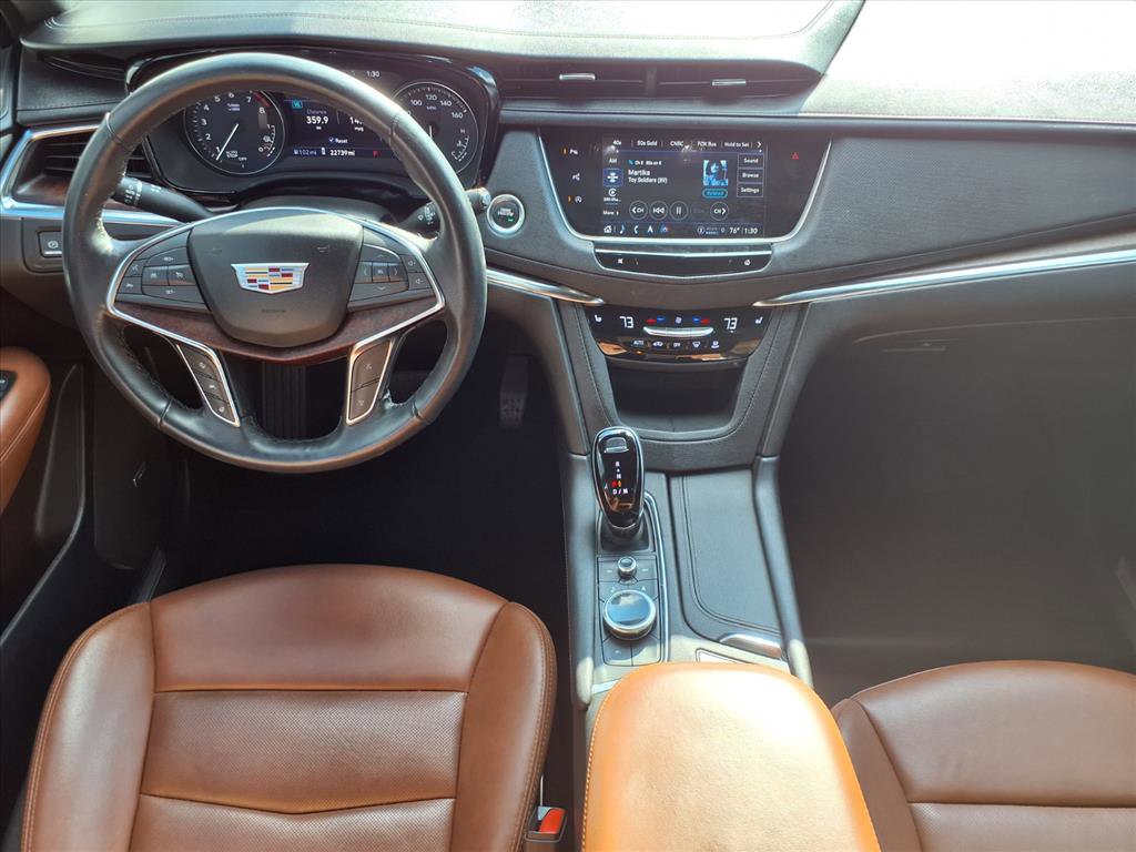 Used 2022 Cadillac XT5 Premium Luxury w/ Technology Package image 4
