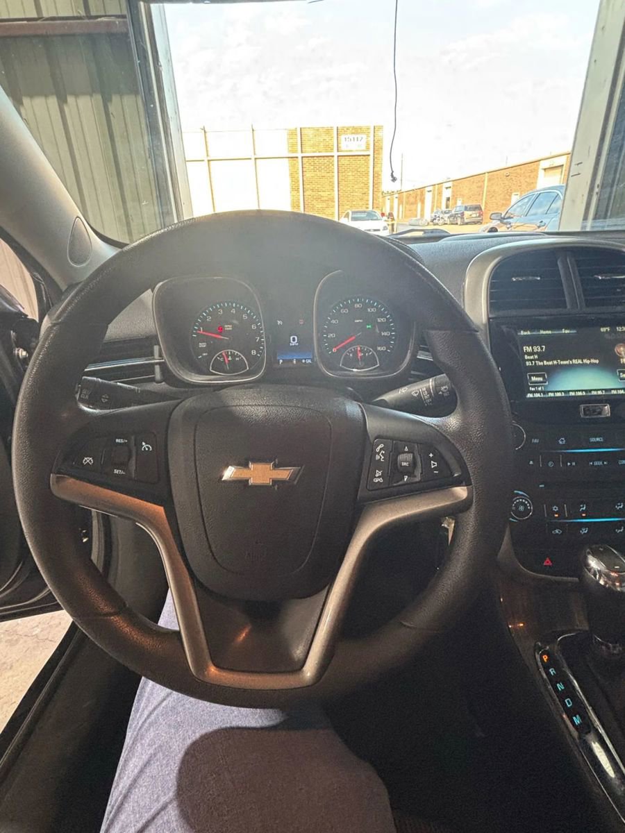 Used 2016 Chevrolet Malibu LT w/ Power Convenience Package FWD image 10