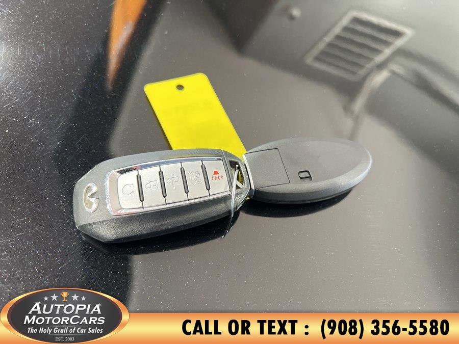 Used 2022 INFINITI Q60 3.0t Luxe w/ Essential Package AWD/4WD image 36