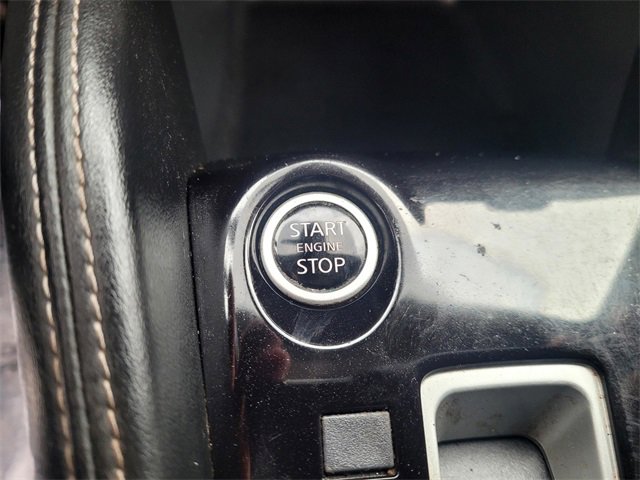 Used 2020 Nissan Kicks SR image 20