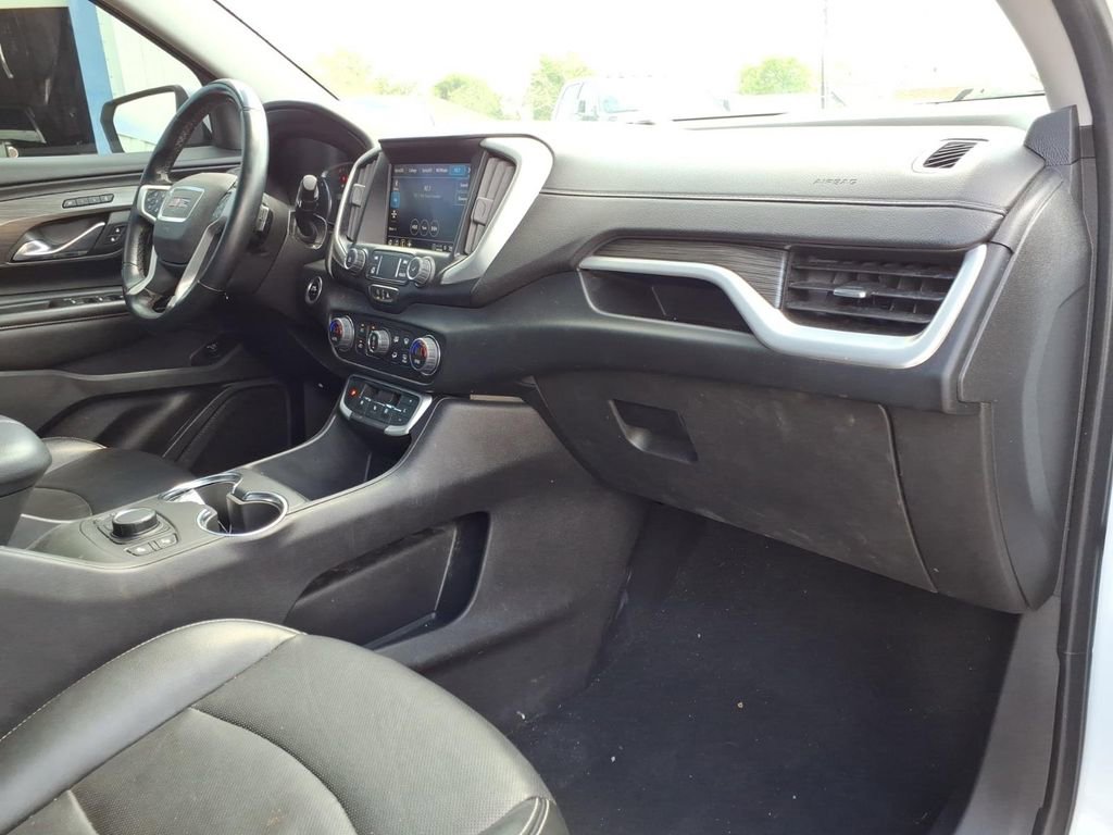 Certified 2023 GMC Terrain SLT image 14