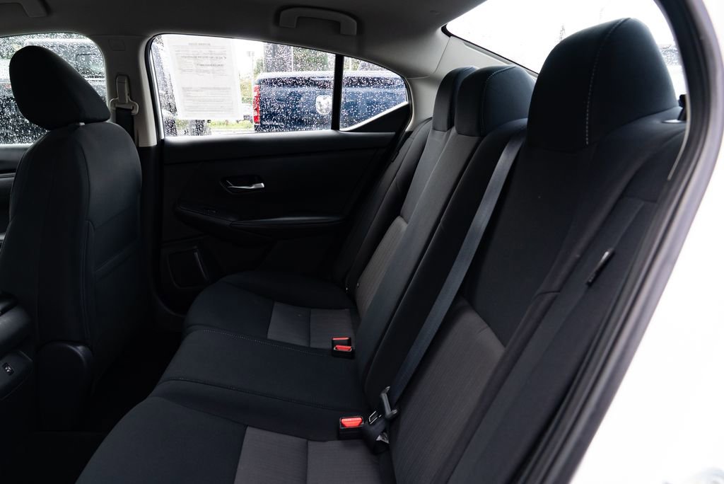 Used 2023 Nissan Sentra SV FWD image 19