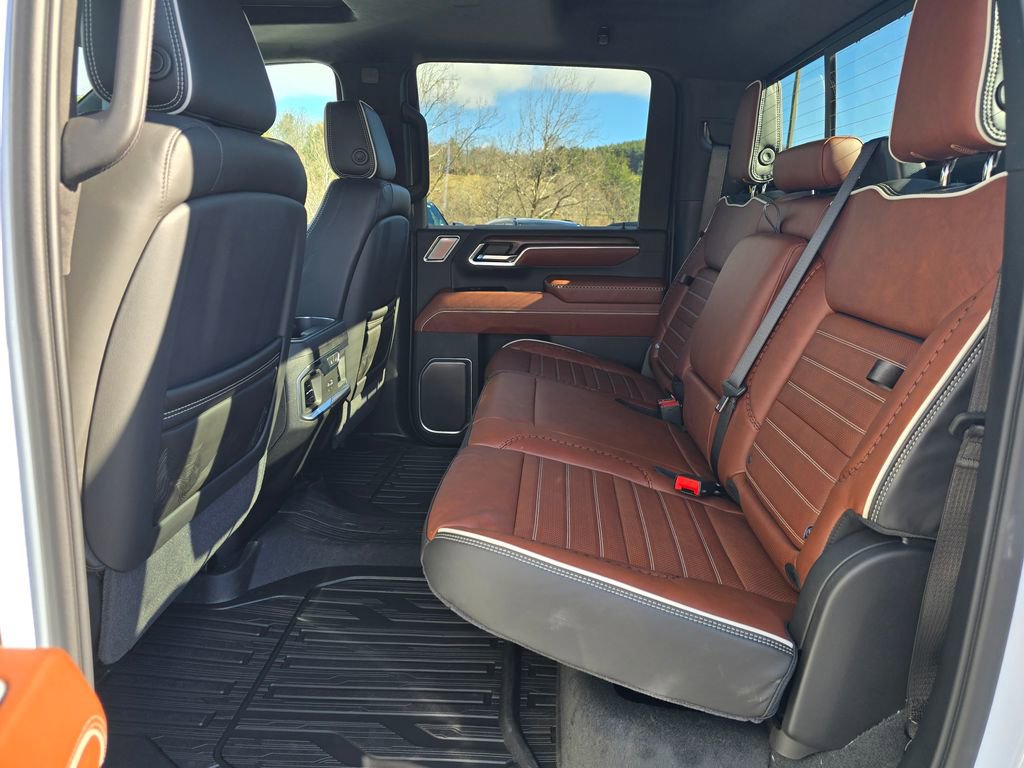 New 2026 GMC Sierra 2500 Denali Ultimate AWD/4WD image 14