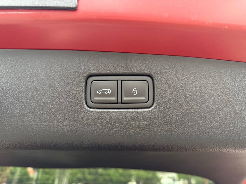 Certified 2026 Genesis GV70 2.5T Advanced AWD/4WD image 15