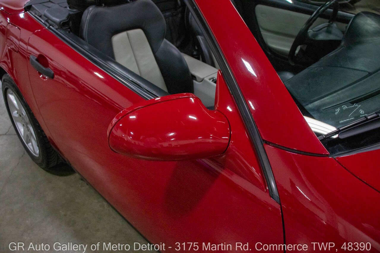 Used 1998 Mercedes-Benz SLK 230 image 35
