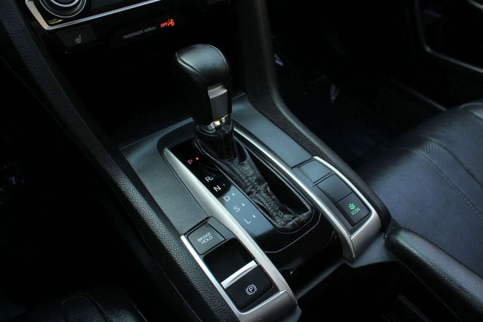 Used 2016 Honda Civic Touring image 32