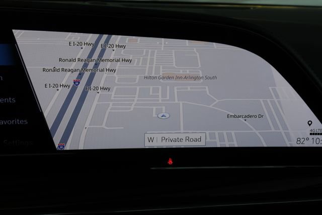 Used 2022 Cadillac Escalade Sport Platinum image 17