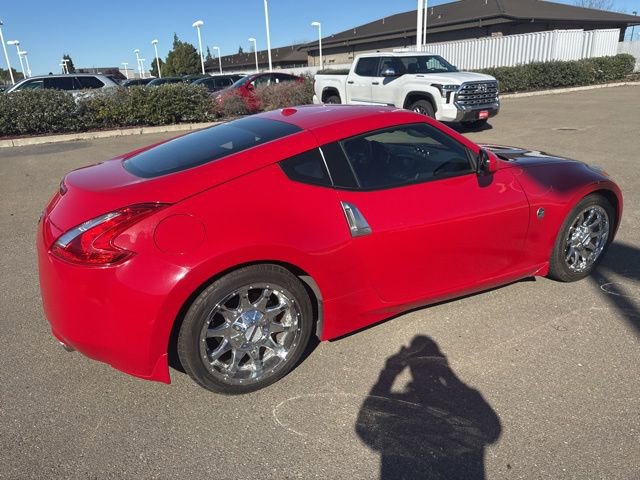 Used 2009 Nissan 370Z Touring image 7