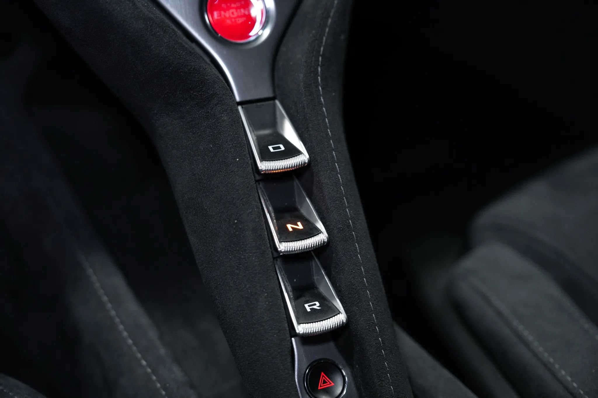 Used 2018 McLaren 720S image 25