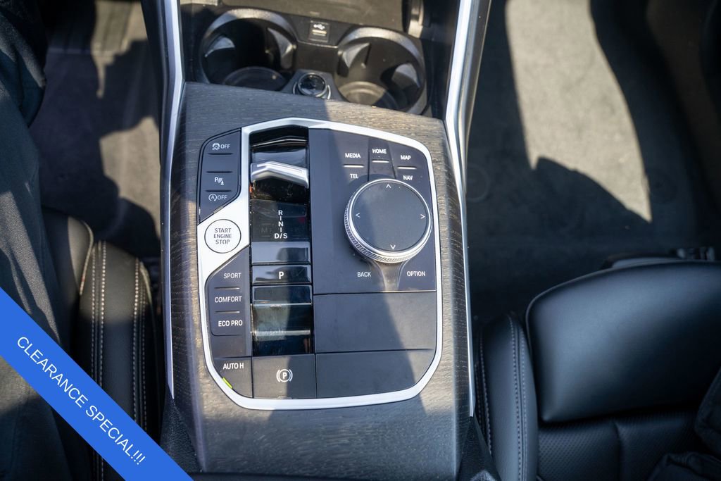 Used 2023 BMW 330i xDrive Sedan w/ Premium Package image 25