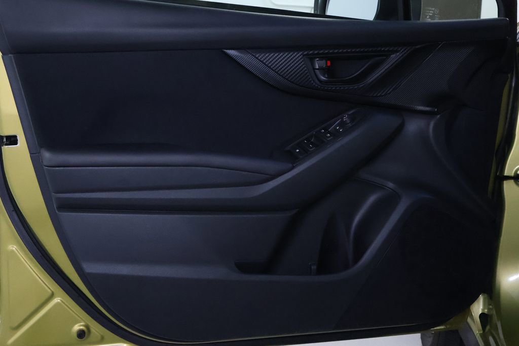 Used 2023 Subaru Crosstrek 2.0i image 12