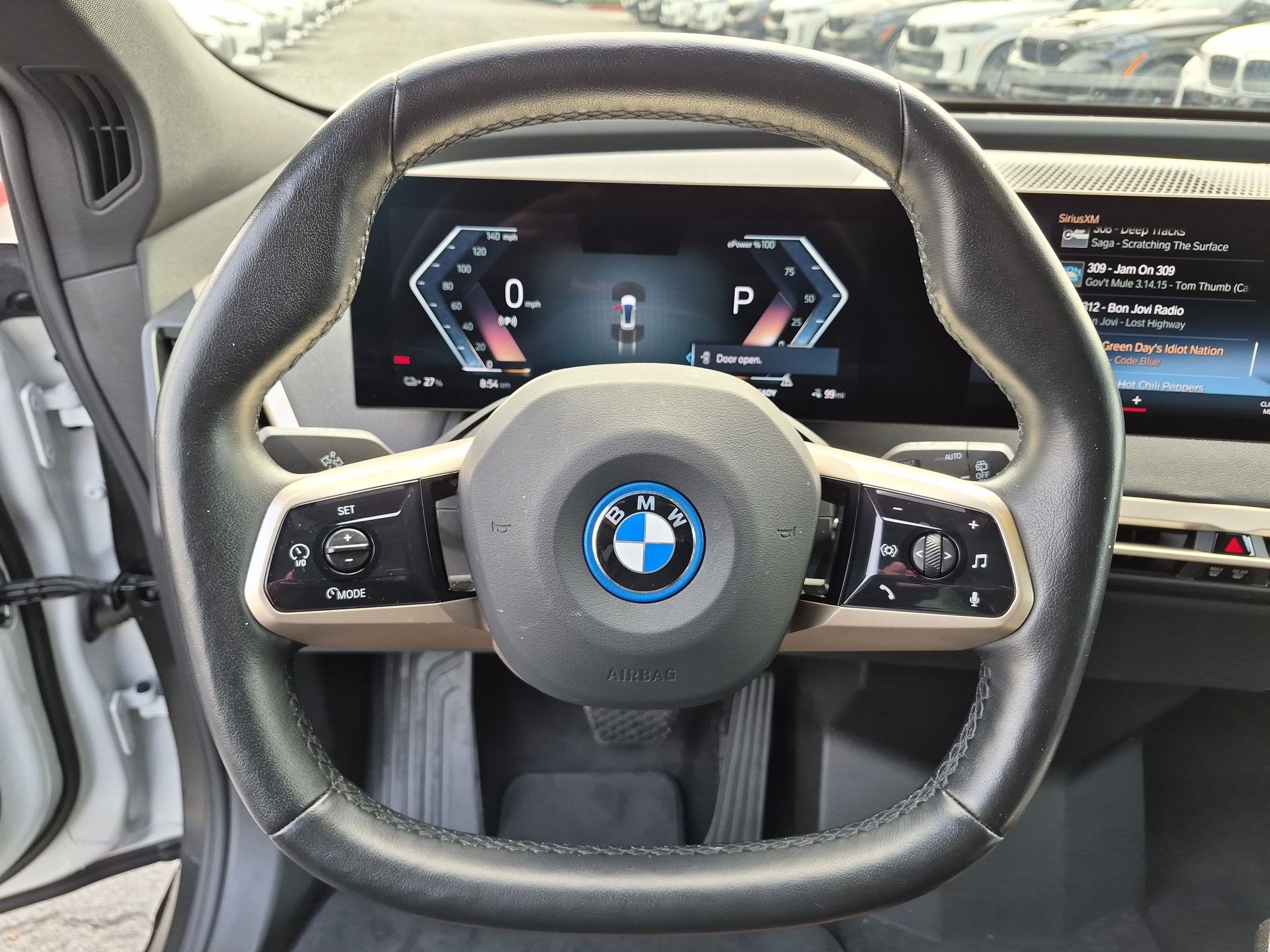 Used 2023 BMW iX xDrive50 AWD/4WD image 18