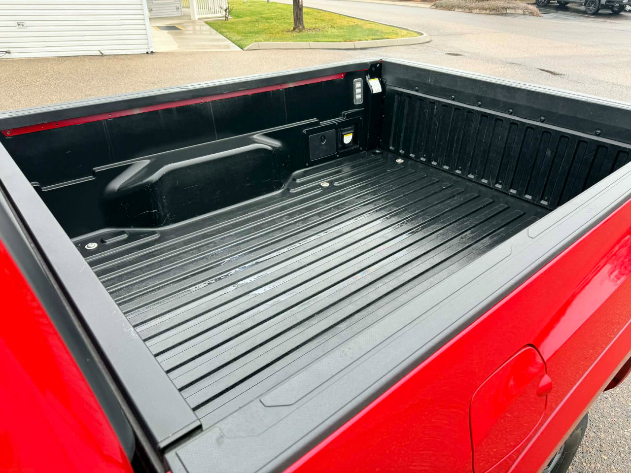 Used 2023 Toyota Tacoma TRD Sport w/ Advanced Technology Package image 10