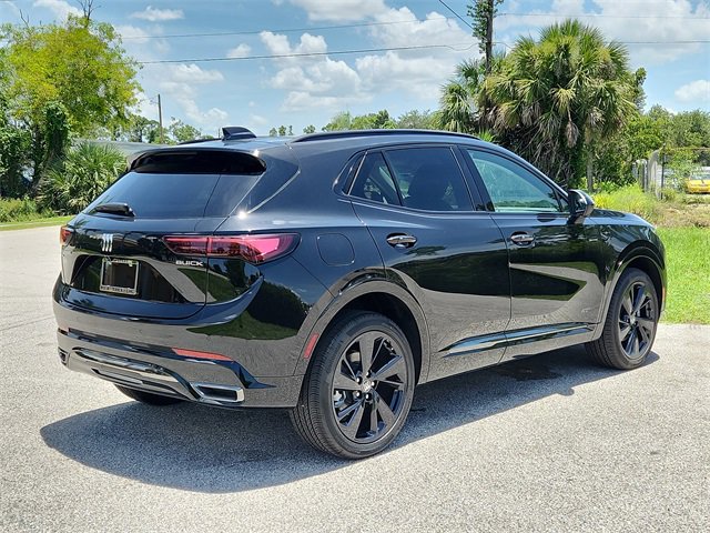 New 2025 Buick Envision Sport Touring image 4