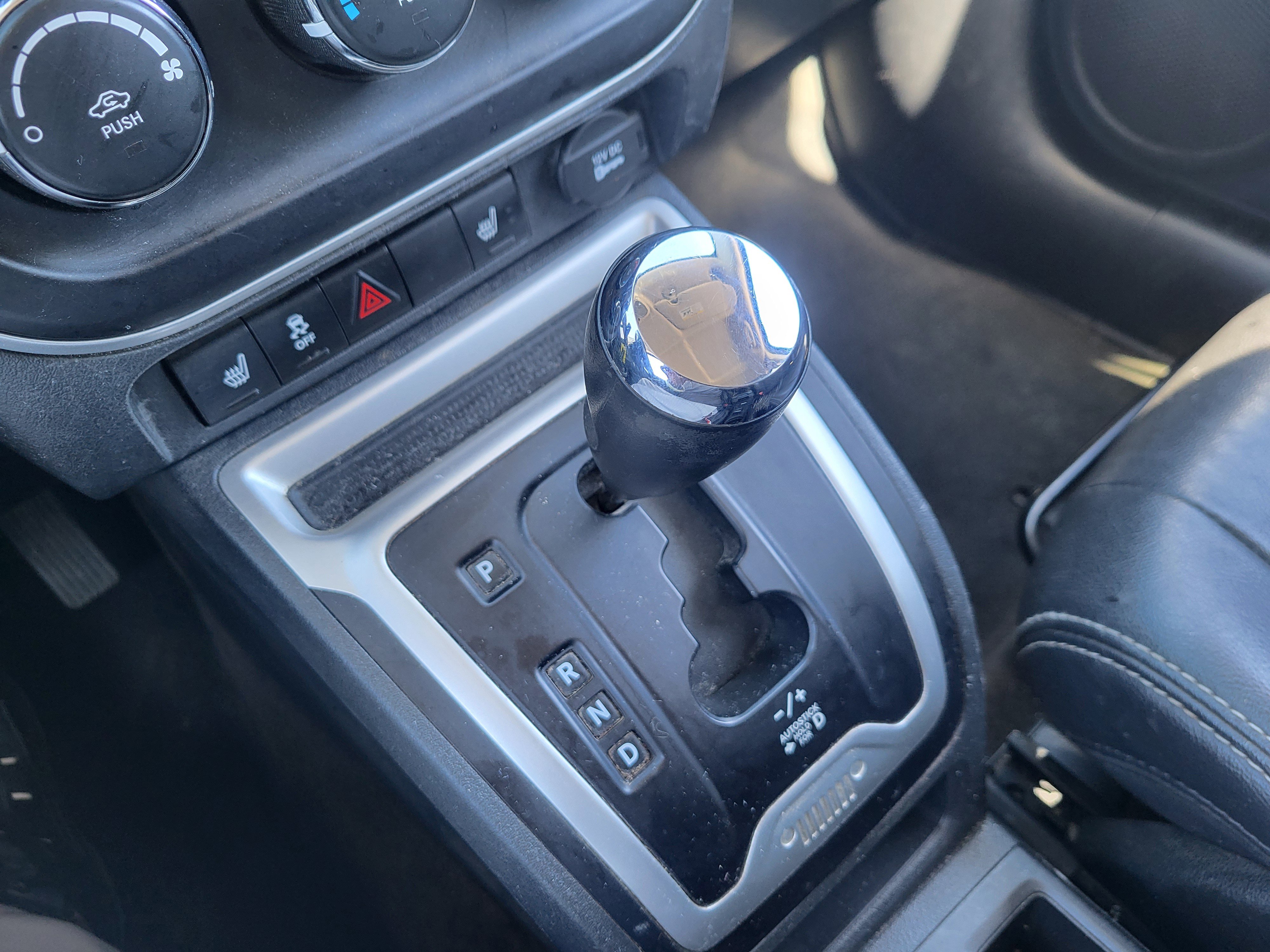 Used 2016 Jeep Compass Latitude image 19