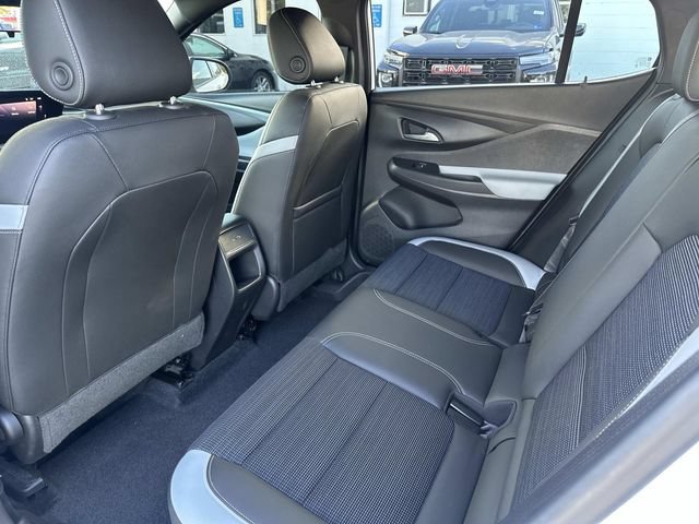 Used 2024 Buick Envista Preferred w/ Convenience II Package FWD image 17
