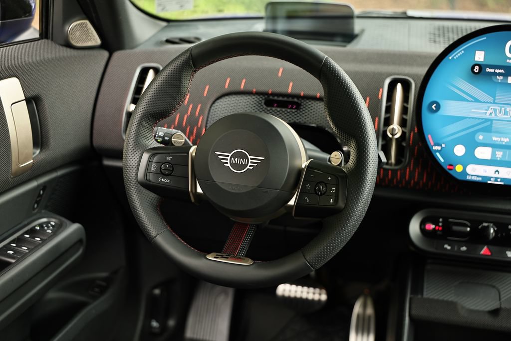 Used 2025 MINI Cooper Countryman John Cooper Works w/ Comfort Package Max AWD/4WD image 28