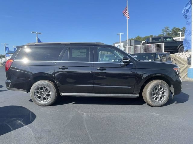 New 2026 Ford Expedition Max Active RWD image 3