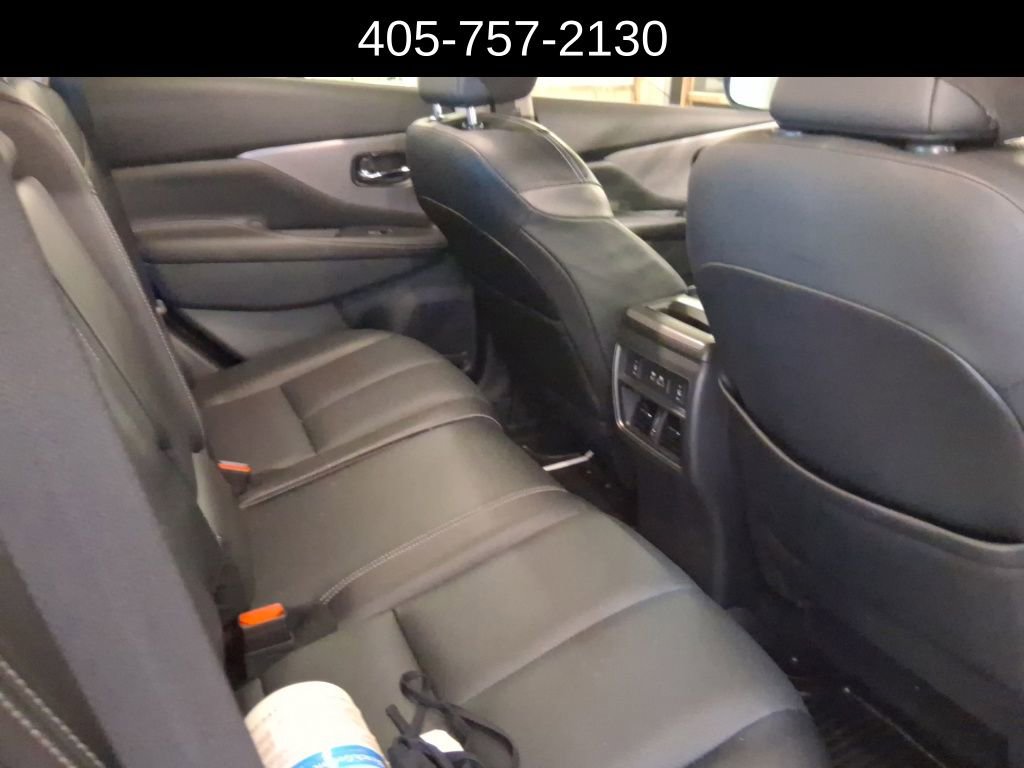 Used 2024 Nissan Murano SL image 9