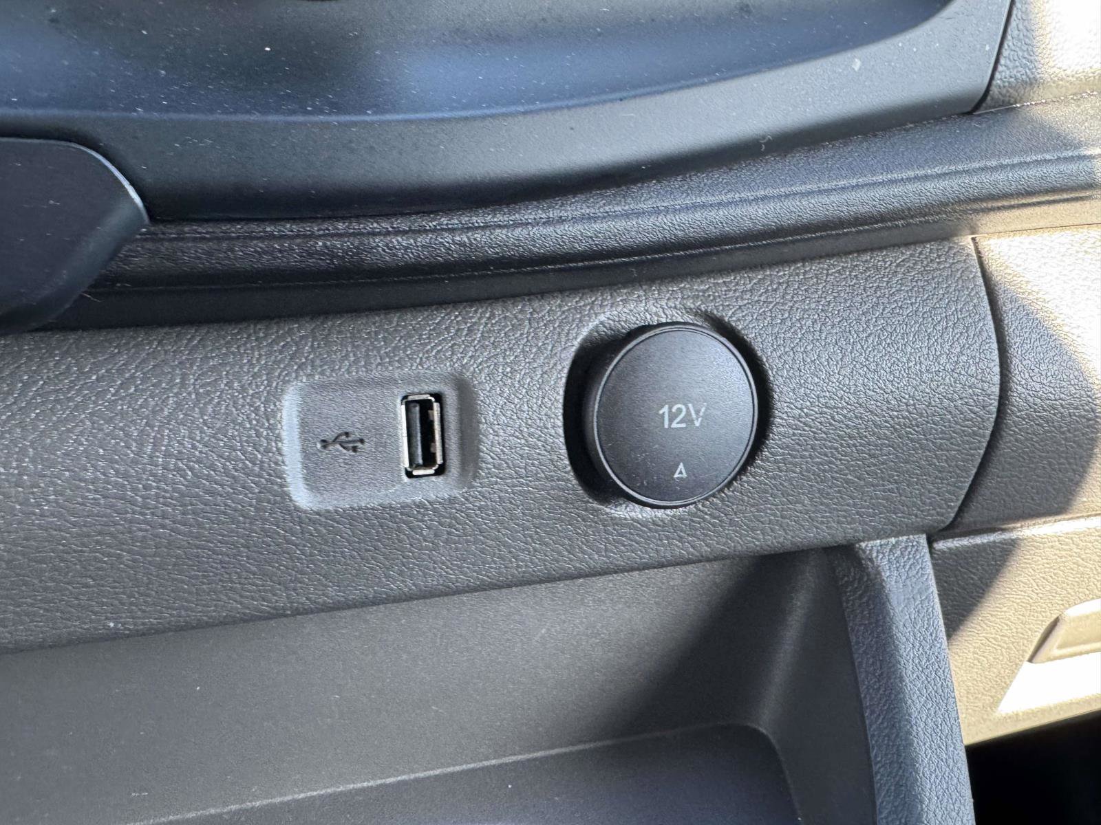 Used 2024 Ford Transit 250 Low Roof w/ Exterior Upgrade Package image 26