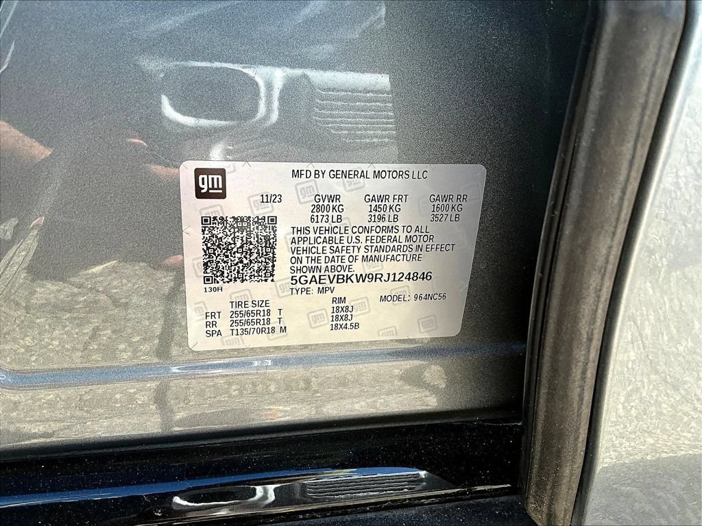 Used 2024 Buick Enclave Premium AWD/4WD image 21