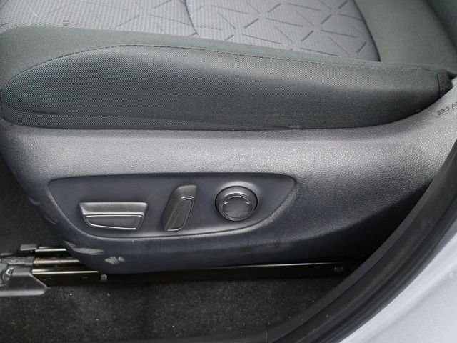 Certified 2025 Toyota RAV4 XLE w/ Convenience Package image 27