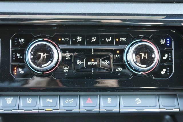 New 2026 GMC Sierra 2500 AT4 w/ AT4 Premium Plus Package AWD/4WD image 25