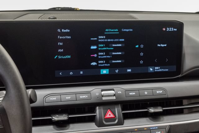 Used 2025 Kia K4 FWD image 16