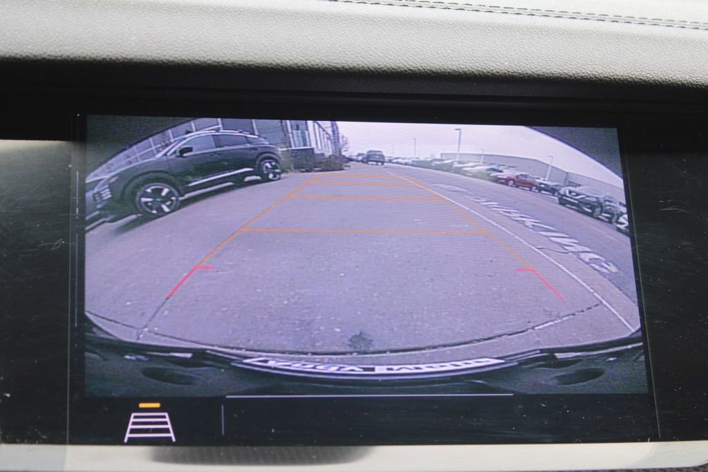 Used 2018 Buick Regal GS w/ Driver Confidence Package #2 image 38