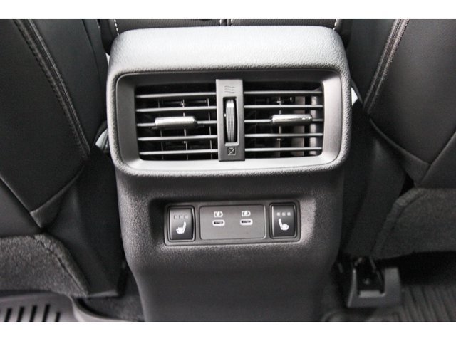 Used 2026 Nissan Murano Platinum w/ Cargo Package AWD/4WD image 14