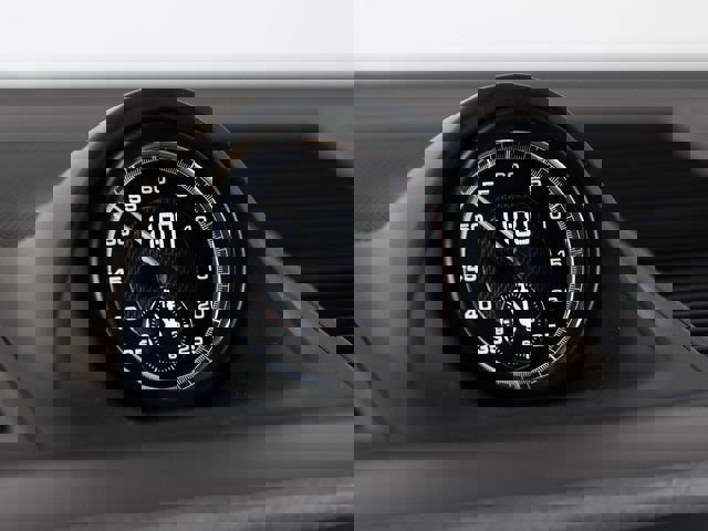 New 2025 Porsche Macan Turbo image 22