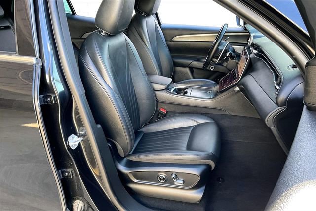 Used 2024 Maserati Grecale GT image 6