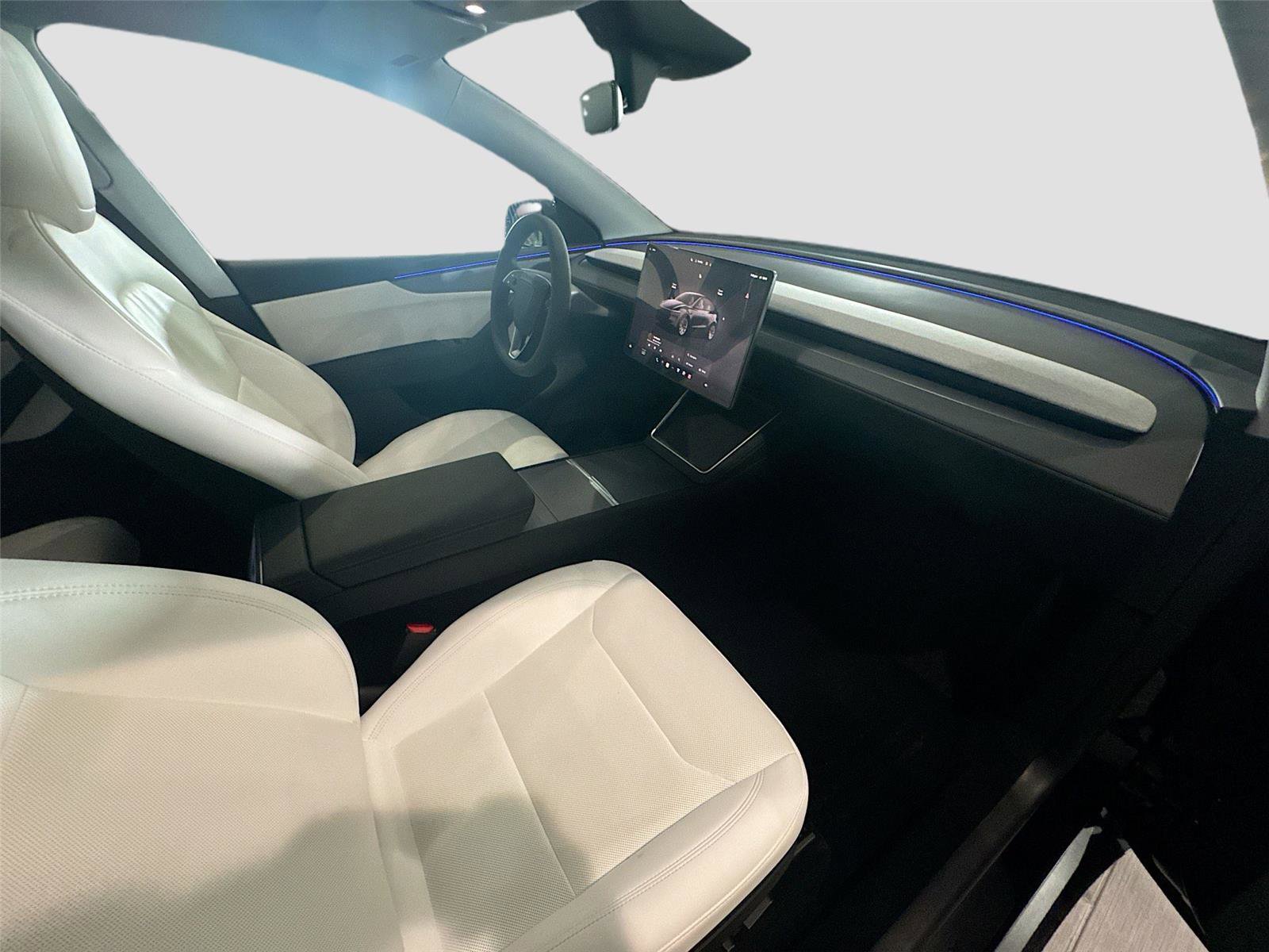 Used 2026 Tesla Model Y Long Range image 15