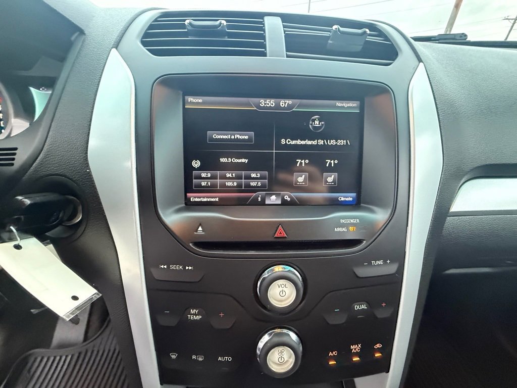 Used 2014 Ford Explorer XLT w/ Equipment Group 202A image 16