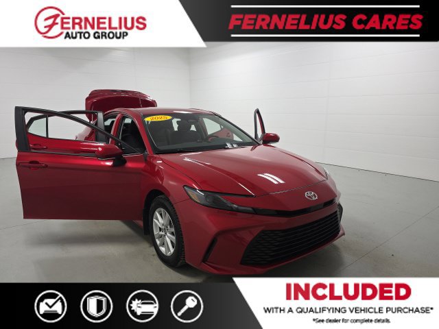 Used 2025 Toyota Camry LE w/ Convenience Package AWD/4WD image 8