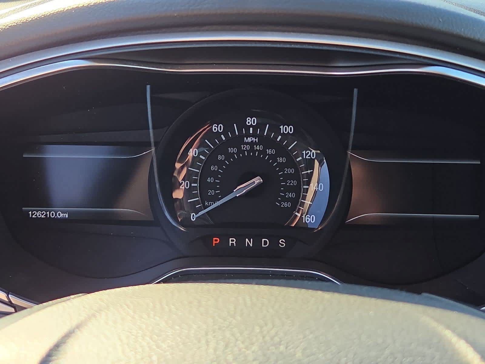 Used 2016 Ford Fusion SE FWD image 30