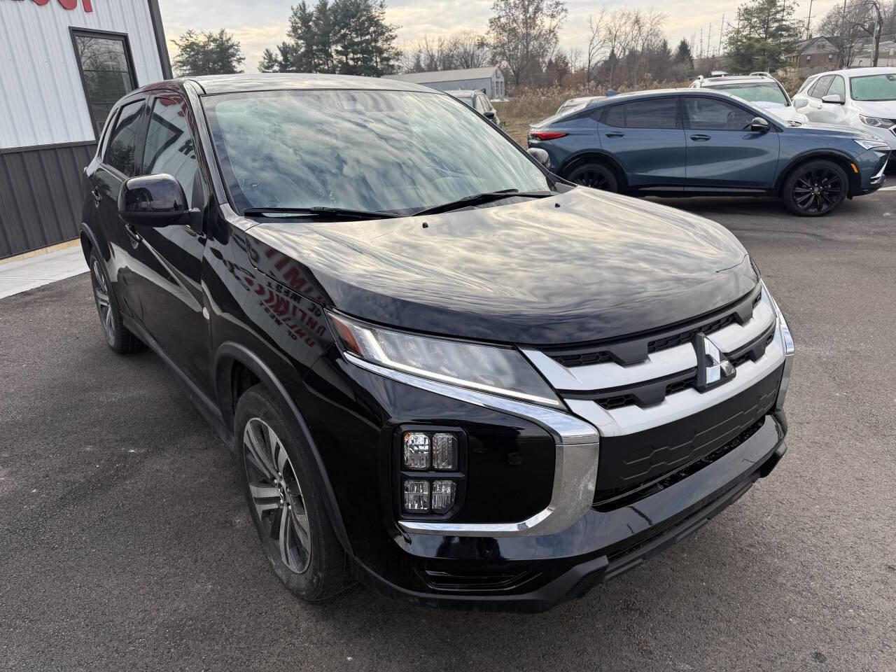 Used 2024 Mitsubishi Outlander Sport ES image 4