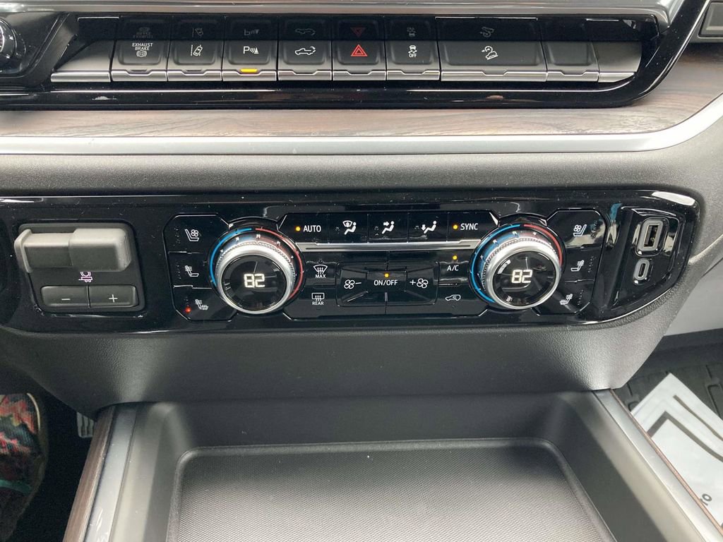 New 2026 GMC Sierra 2500 SLT w/ SLT Convenience Package image 21