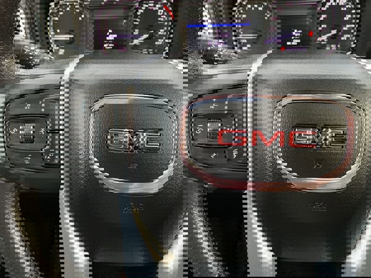 Used 2022 GMC Sierra 1500 SLT w/ SLT Convenience Package image 19