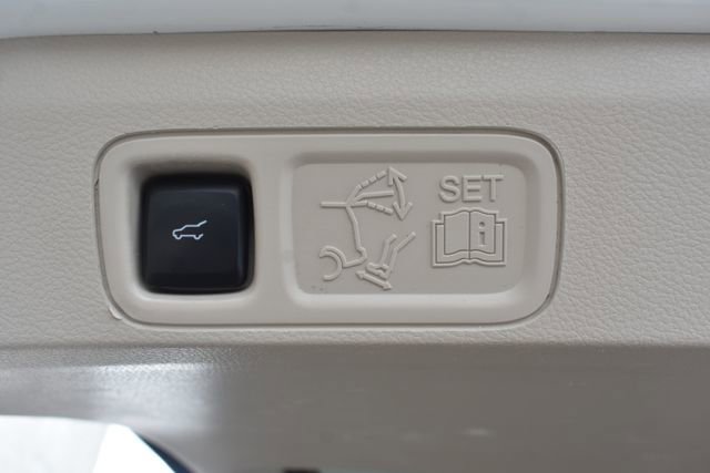 Used 2020 Lincoln Navigator L Reserve w/ Luxury Package image 52