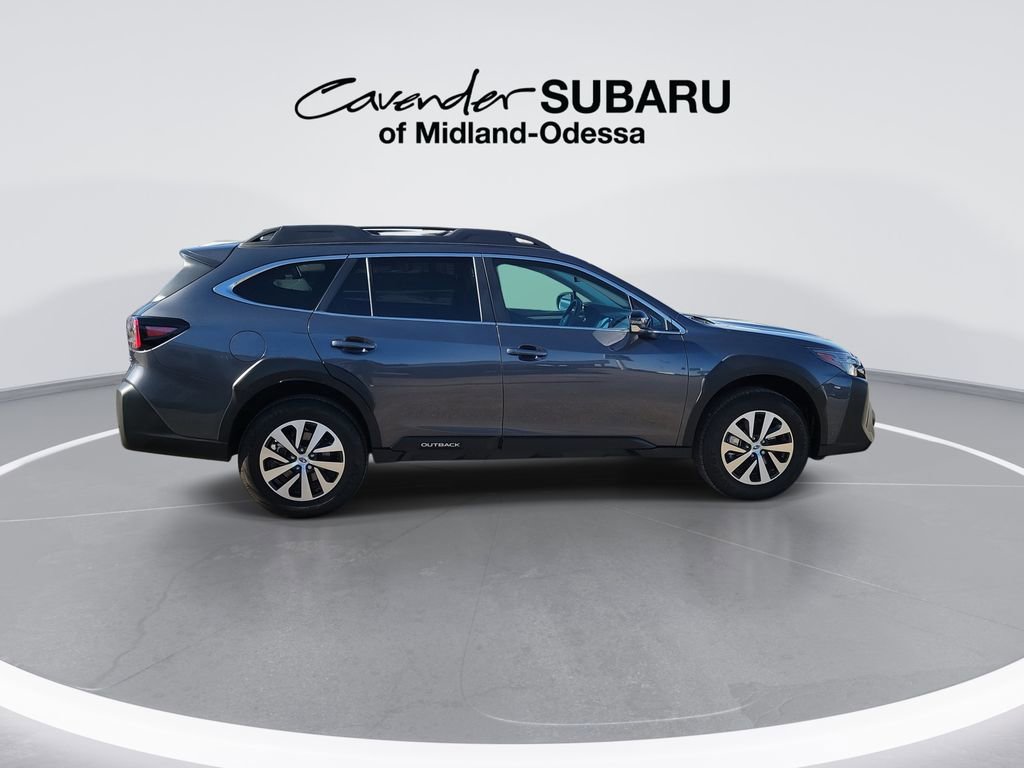 Used 2025 Subaru Outback Premium w/ Popular Package #1A image 8
