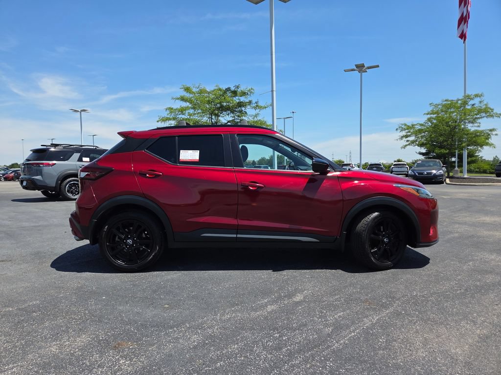 Used 2022 Nissan Kicks SR w/ Interior Electronics Package FWD image 14