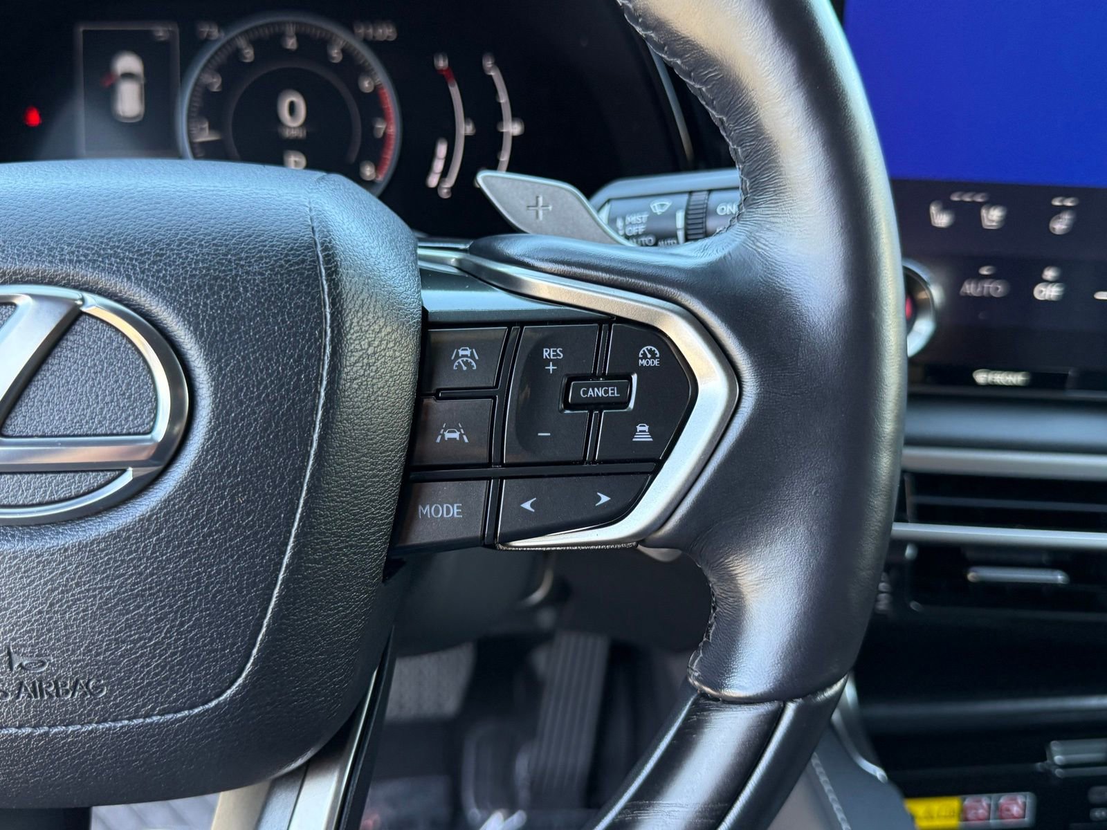 Used 2023 Lexus RX 350 Premium Plus w/ Cold Area Package image 27