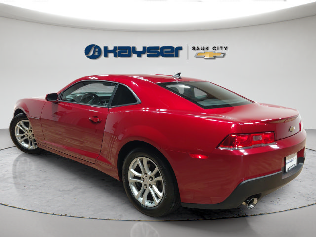 Used 2015 Chevrolet Camaro LT RWD image 5