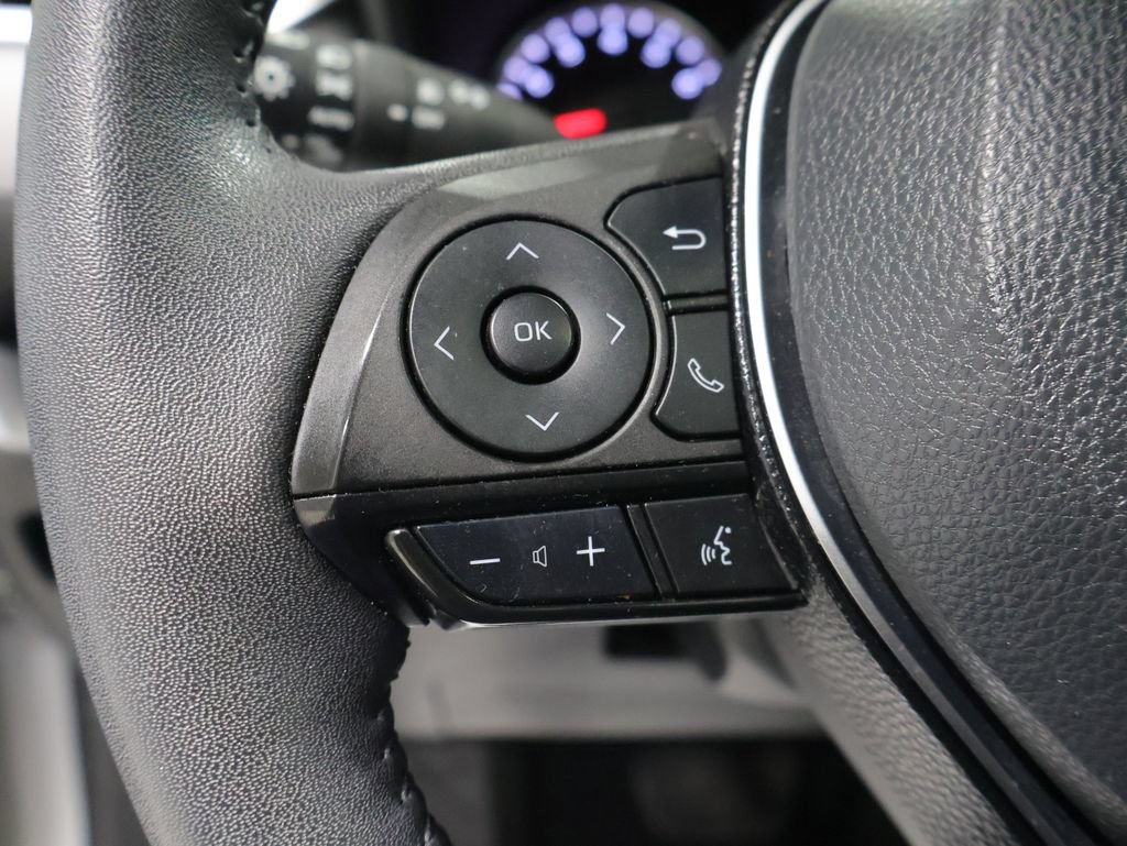 Used 2021 Toyota RAV4 XLE w/ Convenience Package AWD/4WD image 37
