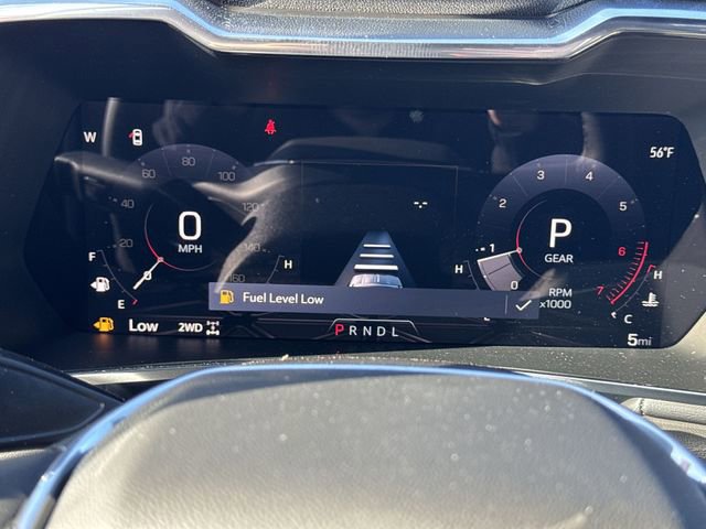 New 2026 GMC Canyon Elevation w/ Convenience Package image 15