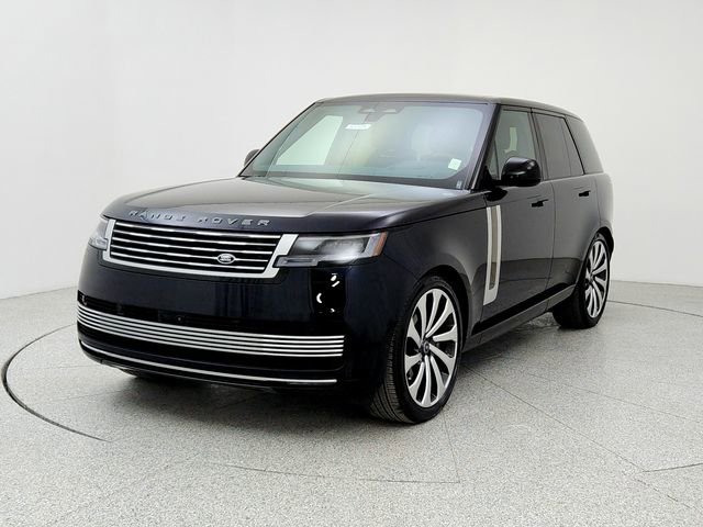 Certified 2025 Land Rover Range Rover SV image 1
